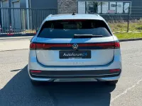 Gebraucht VW Passat Business 150 PS (110 kW) 2024 Silber Kombi