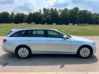 Second-hand Mercedes E220 194 CP (142 kW) 2018 Argintiu Break