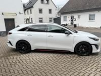 Gebraucht Kia ProCeed GT GT 204 PS (150 kW) 2022 Weiß Kleinwagen