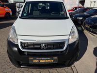 Gebraucht Peugeot Partner Premium 75 PS (55 kW) 2017 Weiß Van / Kleinbus