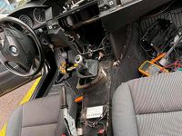 Gebraucht BMW 525 170 PS (125 kW) 2004 Gold Kombi