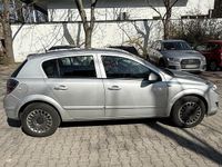 Gebraucht Opel Astra 116 PS (85 kW) 2007 Grau Limousine