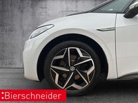 Gebraucht VW ID.3 Pro 150 kW (204 PS) 2023 Weiss Kleinwagen