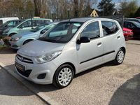 Gebraucht Hyundai i10 Edition 69 PS (50 kW) 2012 Silber Kleinwagen