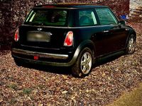 Second-hand Mini ONE 75 CP (55 kW) 2004 Negru Hatchback