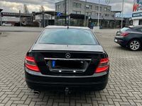 Gebraucht Mercedes C220 170 PS (125 kW) 2007 Schwarz Limousine