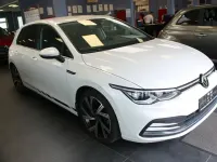 Gebraucht VW Golf VIII Style 190 PS (139 kW) 2023 Weiß Limousine