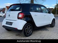 Gebraucht Smart ForFour Passion 90 PS (66 kW) 2018 Weiß Kleinwagen