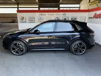 Gebraucht Porsche Cayenne Sport 462 PS (339 kW) 2021 Dunkelblau (metallic) SUV