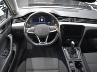 Gebraucht VW Passat Style 200 PS (147 kW) 2022 Weiß Kombi