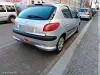 Gebraucht Peugeot 206 68 PS (50 kW) 2009 Silber Kleinwagen