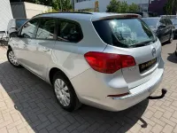 Gebraucht Opel Astra 140 PS (102 kW) 2015 Silber Kombi