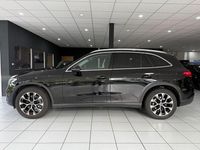 Gebraucht Mercedes GLC220 197 PS (144 kW) 2024 Schwarz SUV