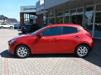 Gebraucht Mazda 2 Nakama 90 PS (66 kW) 2016 Rot Limousine