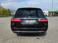 Gebraucht Mercedes E200 AMG 184 PS (135 kW) 2017 Schwarz Kombi