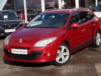 Gebraucht Renault Mégane III Dynamique 110 PS (80 kW) 2010 Rot Limousine