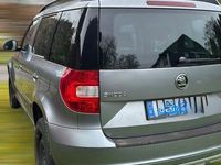 Gebraucht Skoda Yeti Style 150 PS (110 kW) 2015 Grau SUV