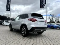 Neu Suzuki Vitara GLX 110 PS (80 kW) 2025 Silber metallic SUV