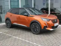 Gebraucht Peugeot e-2008 GT 100 kW (136 PS) 2022 Orange SUV