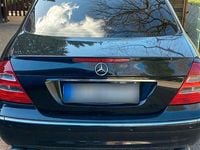 Gebraucht Mercedes E500 306 PS (225 kW) 2003 Schwarz Limousine