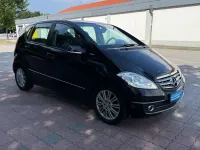 Gebraucht Mercedes A160 Elegance 95 PS (69 kW) 2012 Schwarz Kleinwagen