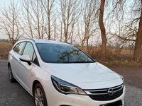 Gebraucht Opel Astra 136 PS (100 kW) 2017 Weiß Kombi