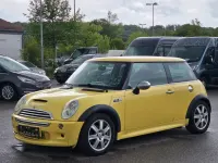 Używany Mini Cooper S 163 KM (119 kW) 2002 Żółty Hatchback