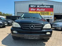 Gebraucht Mercedes ML270 163 PS (119 kW) 2001 Schwarz SUV