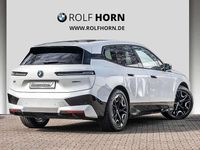 Gebraucht BMW iX 239 kW (326 PS) 2024 Mineralweiß metallic SUV