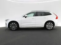 Używany Volvo XC60 Core 197 KM (144 kW) 2023 Biały SUV