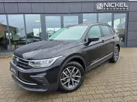Gebraucht VW Tiguan Life 150 PS (110 kW) 2023 Schwarz SUV