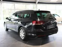 Gebraucht VW Passat 150 PS (110 kW) 2022 Schwarz Kombi