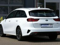 Gebraucht Kia Ceed Sportswagon Spirit 141 PS (103 kW) 2021 Weiß Kombi