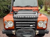 Gebraucht Land Rover Defender 122 PS (89 kW) 2009 Orange Kombi