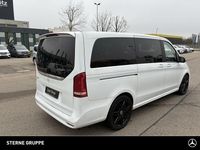 Gebraucht Mercedes V300 AMG 237 PS (174 kW) 2022 Bergkristallweiß Van / Kleinbus