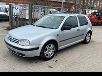 Gebraucht VW Golf IV 75 PS (55 kW) 2001 Silber Kleinwagen