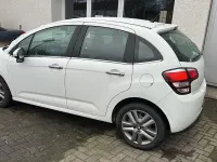 Gebraucht Citroën C3 SELECTION 68 PS (50 kW) 2016 Weiß Limousine