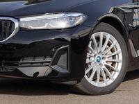 Gebraucht BMW 530e Sport Line 292 PS (214 kW) 2022 Schwarz Kombi