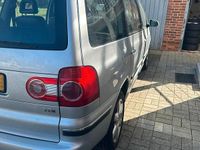 Gebraucht VW Sharan 131 PS (96 kW) 2005 Silber Van / Kleinbus