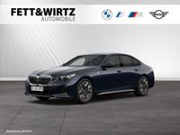 Gebraucht BMW 520 M Sport 197 PS (144 kW) 2025 Carbonschwarz metallic Limousine