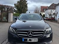 Gebraucht Mercedes E220 194 PS (142 kW) 2020 Schwarz Limousine