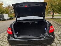 Gebraucht Mercedes E500 Avantgarde 387 PS (284 kW) 2009 Schwarz Limousine