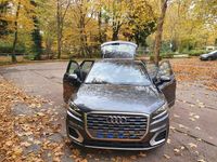 Gebraucht Audi Q2 Ambiente 150 PS (110 kW) 2017 Grau SUV