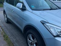 Gebraucht Hyundai Grand Santa Fe 197 PS (144 kW) 2015 Silber SUV