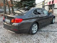 Gebraucht BMW 520 185 PS (136 kW) 2012 Braun Limousine