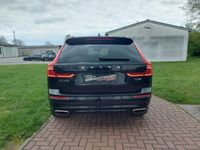 gebraucht Volvo XC60 T8 Twin Engine AWD R-Design+HUD+AHZV