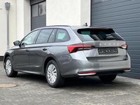 Neu Skoda Octavia Essence 116 PS (85 kW) 2025 Kombi