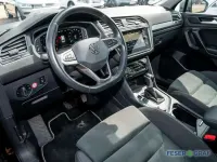 Gebraucht VW Tiguan Allspace Elegance 190 PS (139 kW) 2022 Deep black perleffekt SUV