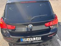 Gebraucht BMW 118 Advantage 150 PS (110 kW) 2016 Schwarz Kleinwagen