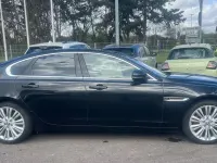 Gebraucht Jaguar XF 163 PS (119 kW) 2015 Schwarz Limousine